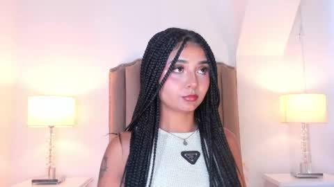 Snapshot of emma_torres__ chatting on March 15, 2026, 11:27 am Ema online show from March 15, 2026, 11:27 am