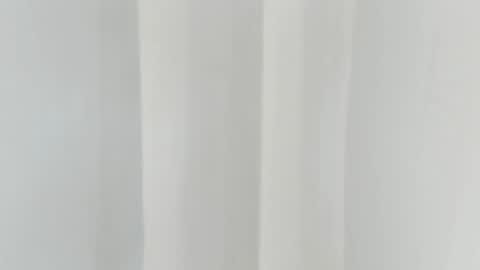 Snapshot of emma_torres__ chatting on June 2, 2026, 12:18 pm Ema online show from June 2, 2026, 12:18 pm