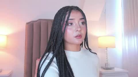 Snapshot of emma_torres__ chatting on June 7, 2026, 12:31 pm Ema online show from June 7, 2026, 12:31 pm