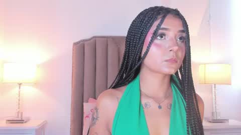 Snapshot of emma_torres__ chatting on June 13, 2026, 12:25 pm Ema online show from June 13, 2026, 12:25 pm