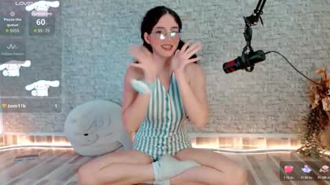 Emma  online show from January 17, 2026, 3:00 am