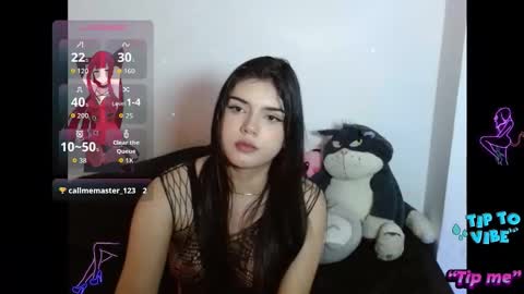 Snapshot of emma_yui19 chatting on October 8, 2025, 11:13 pm emma online show from October 8, 2025, 11:13 pm