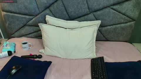 emma online show from February 16, 2025, 11:38 am