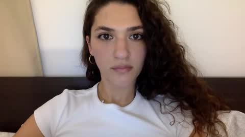 Emma online show from January 14, 2025, 8:37 pm