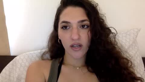 Emma online show from January 22, 2025, 6:10 pm