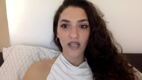 Emma online show from January 30, 2025, 5:17 pm