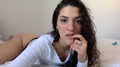 Emma online show from February 18, 2025, 6:37 pm