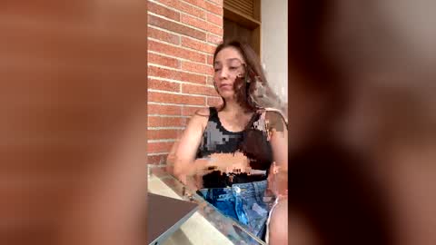 EMMA BLUE online show from February 20, 2026, 10:21 pm