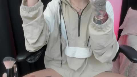 Emma  online show from January 16, 2026, 10:47 pm