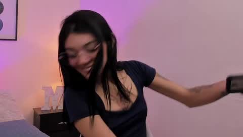 Emma  online show from May 21, 2026, 12:17 am