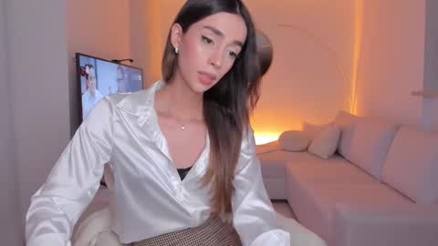 Emma voger online show from October 25, 2025, 12:29 am