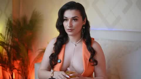  Emma  online show from April 12, 2026, 6:35 pm