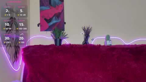 Emma online show from December 3, 2025, 3:32 pm