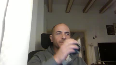 Ariel online show from December 19, 2024, 4:34 am