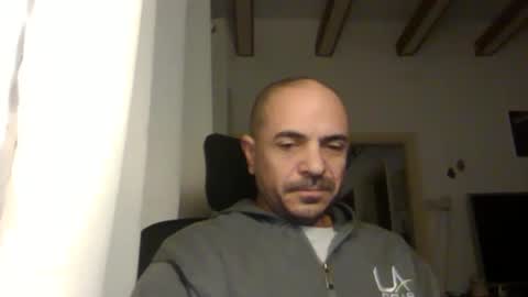 Ariel online show from December 30, 2024, 4:20 am