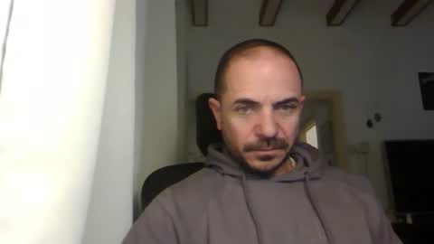 Ariel online show from February 7, 2025, 5:10 am