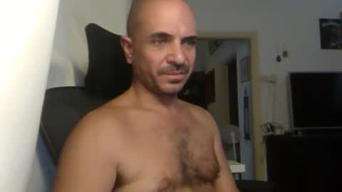 Ariel online show from September 19, 2025, 1:01 pm