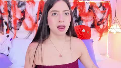 Snapshot of emmaholter chatting on October 17, 2025, 7:16 pm Emma online show from October 17, 2025, 7:16 pm