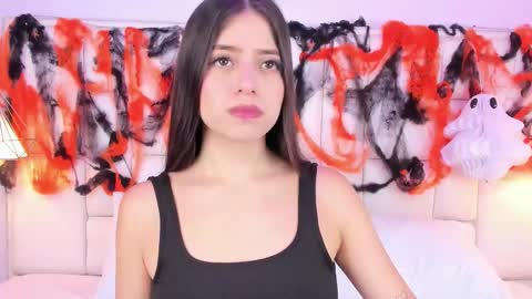 Snapshot of emmaholter chatting on October 20, 2025, 7:25 pm Emma online show from October 20, 2025, 7:25 pm