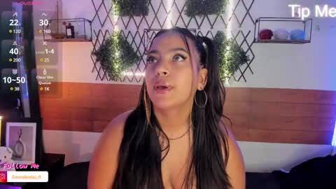 Emma Lewis online show from February 27, 2025, 8:09 pm