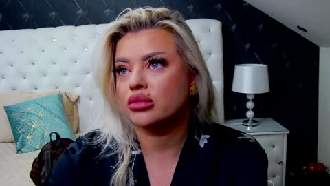 Emma Mavis online show from January 23, 2025, 8:57 am