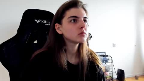 Emma online show from October 12, 2025, 10:14 am