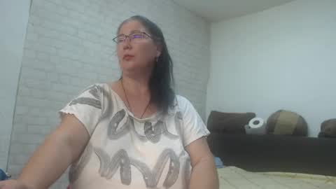 emmasquirt69 online show from June 4, 2026, 6:19 am