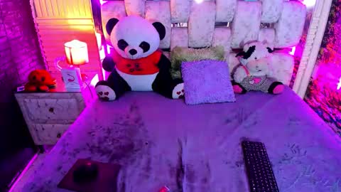 Emma online show from April 9, 2026, 4:01 pm