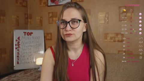 Mia online show from February 23, 2025, 6:12 pm