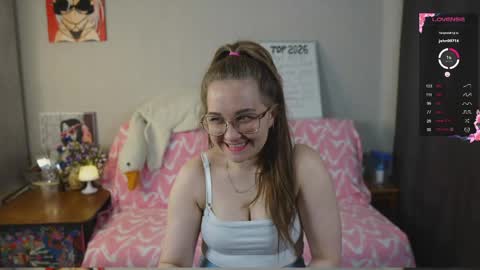 Mia online show from May 17, 2026, 6:26 pm