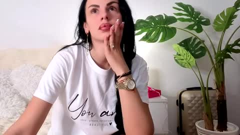 Emma online show from April 3, 2026, 7:12 pm