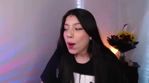 Snapshot of emmi_0 chatting on September 20, 2025, 6:58 am Emily Independent model online show from September 20, 2025, 6:58 am