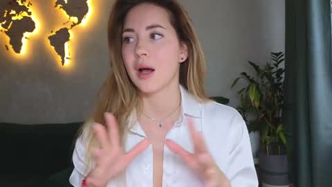 Miss Emmi online show from February 27, 2026, 10:04 am