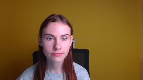 Emmi online show from March 4, 2025, 3:15 pm