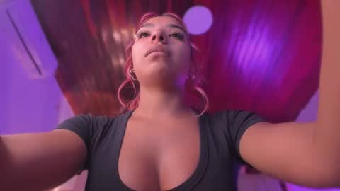 Snapshot of emmily_savage chatting on June 22, 2026, 12:02 pm online show from June 22, 2026, 12:02 pm