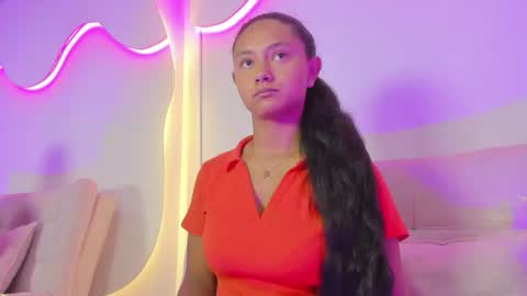 Snapshot of emmilybratz chatting on August 6, 2026, 1:57 pm EMMILY online show from August 6, 2026, 1:57 pm