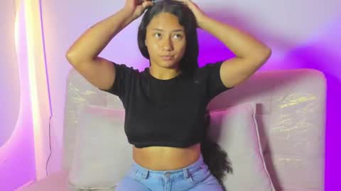 Snapshot of emmilybratz chatting on August 7, 2026, 1:24 pm EMMILY online show from August 7, 2026, 1:24 pm