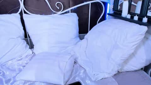 Emmit online show from April 18, 2026, 7:07 pm