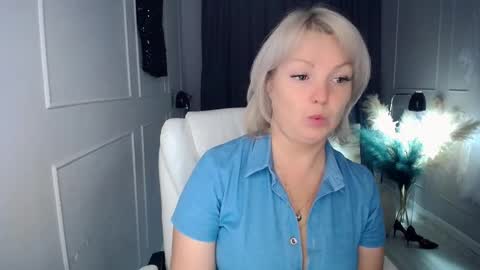 emmmam online show from September 30, 2025, 7:35 am