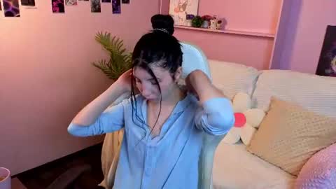 Snapshot of emmy_dreamy_ chatting on July 4, 2026, 1:34 am emmy_dreamy_ online show from July 4, 2026, 1:34 am