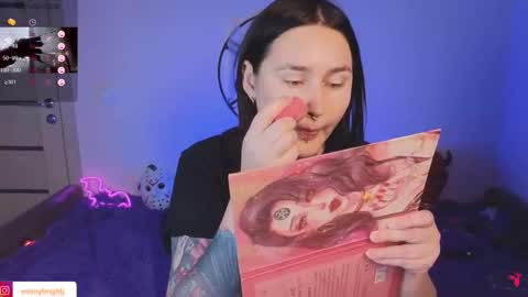 Emmy Bright     50  online show from November 5, 2025, 1:16 am