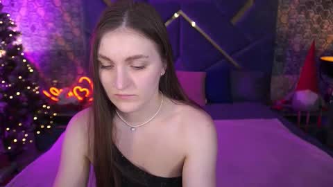 Snapshot of emmycharm chatting on December 23, 2025, 6:55 am E M M Y online show from December 23, 2025, 6:55 am