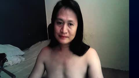 Emotera online show from November 16, 2025, 4:12 pm