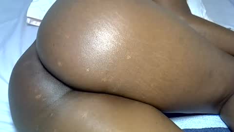 Snapshot of empress_vira chatting on July 17, 2026, 11:53 pm senga online show from July 17, 2026, 11:53 pm