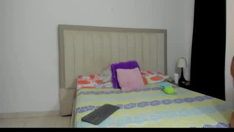 emy_0231 online show from November 24, 2025, 2:39 pm