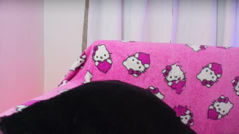 Emy online show from April 21, 2026, 3:57 am