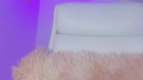 Emy online show from February 6, 2025, 10:04 am