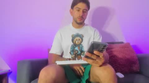 Emy online show from March 3, 2025, 12:37 pm