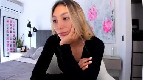 emyconneer online show from January 27, 2025, 4:33 pm