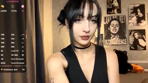 Amelia online show from November 20, 2025, 8:30 pm